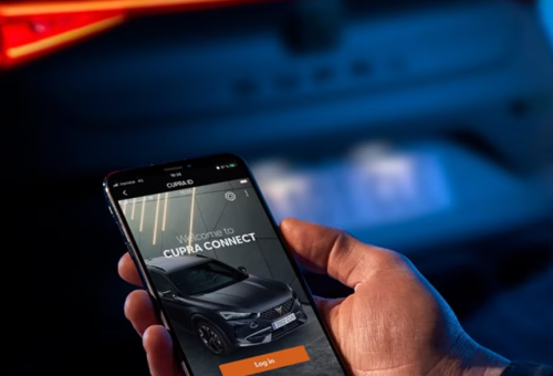 remote-access-of-the-cupra-leon-five-doors-ehybrid-compact-sports-car-interior-view remote-access-of-the-cupra-leon-five-doors-ehybrid-compact-sports-car-interior-view